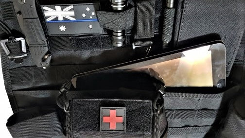 seat organiser  with content as example black